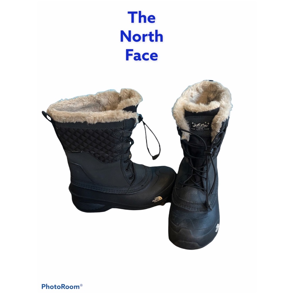 EUC The North Face Waterproof Women’s Boots Sz 5 - Picture 1 of 14